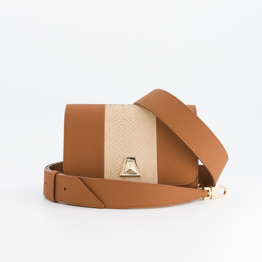Diagonal - Camel